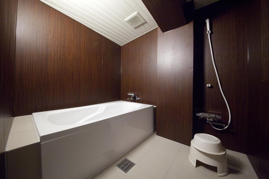 Hotel The G Осака Номер фото
